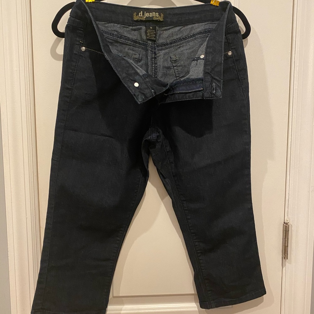 Capri Jeans